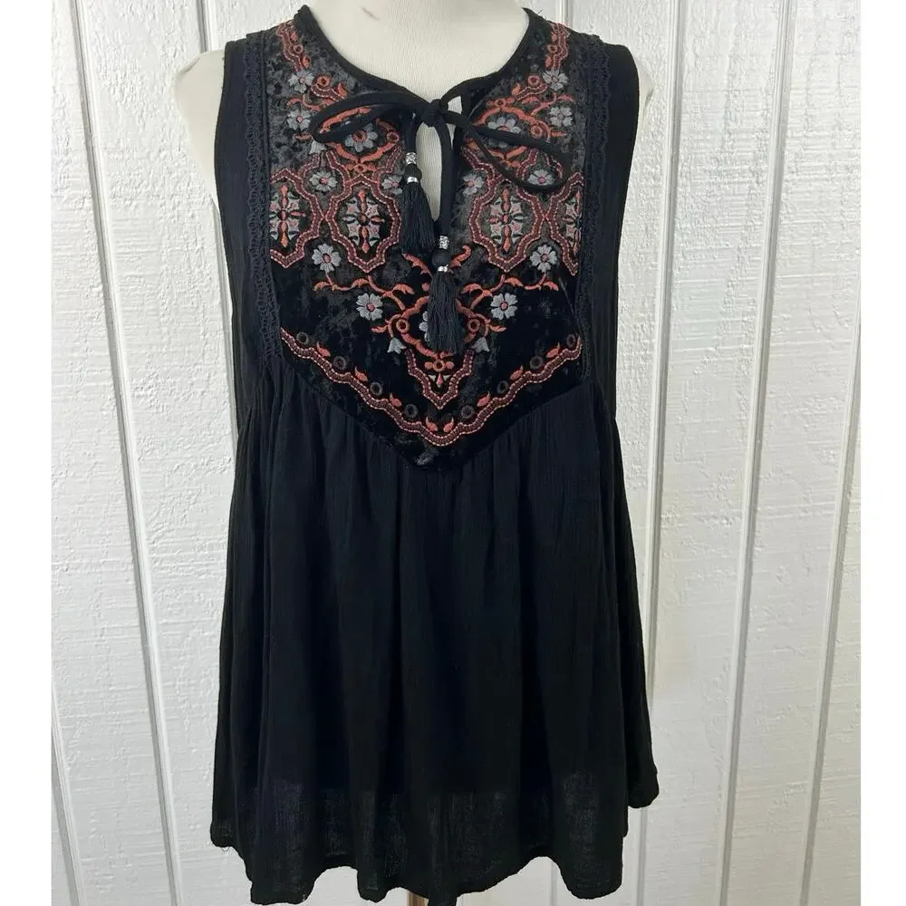 Knox Rose Black Embroidered Boho Tassel Tank Top Small Velvet Yoke - Picture 8 of 8